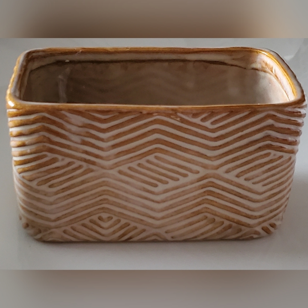 Brown & Taupey Ceramic Planter NOT Vintage - Picture 4 of 9